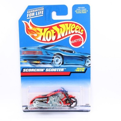 Hot Wheels 1999 - BLUE CARD COLLECTOR - SCORCHIN SCOOTER