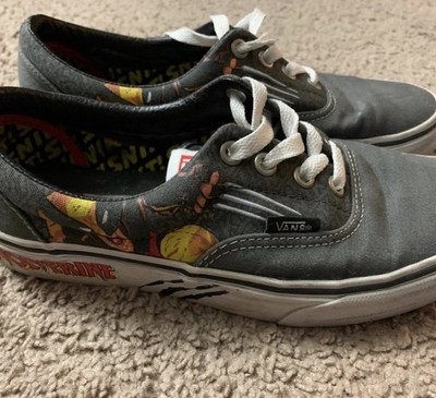Vans x Marvel Wolverine Era Men s 4.5 / Women s 6 Charcoal   Rare Sold Out