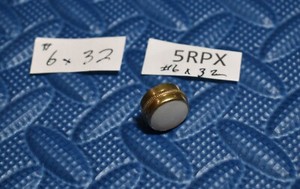 Brass piston top finger press screw button Pearl #6x32 trumpet/cornet #5RPX