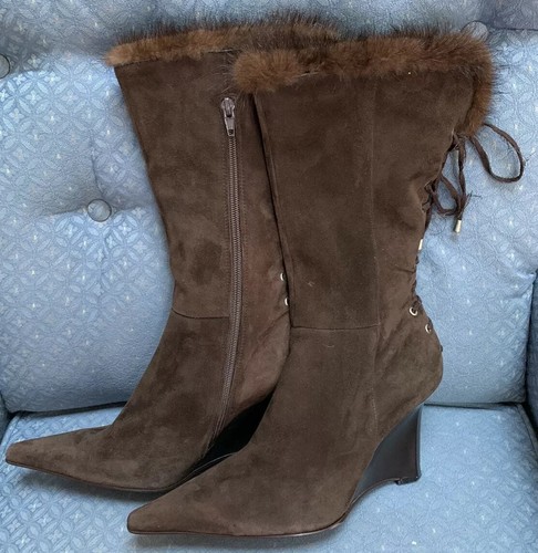 LUICHINY BOOTS EU40 BROWN SUEDE WEDGE MINK TRIM LACEUP BACK POINT TOE SUPER CUTE - Picture 2 of 11