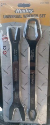Huxley 2 Pc Universal  Wrench Set Adjustable Sizes SAE 18 Sizes Metric 20 Sizes