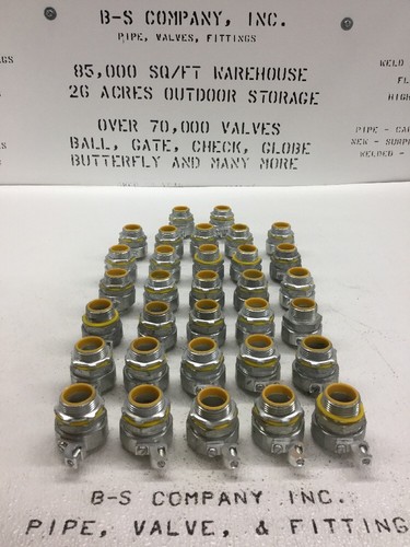 Crouse-Hinds LTB100G 1" Liquid Tight Connector w/ Ground Lug Insulated Fitting - Afbeelding 3 van 10