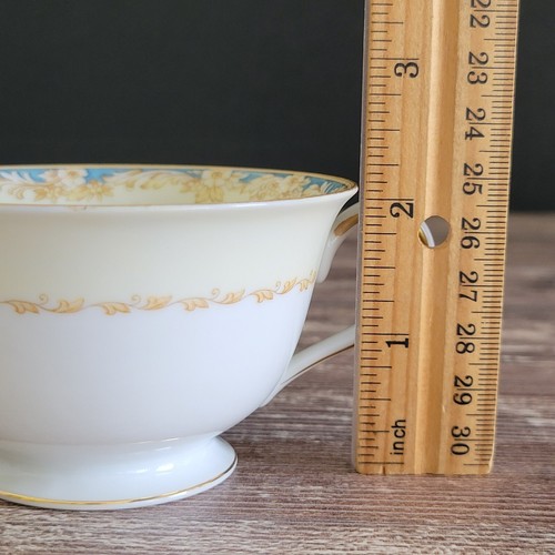Vintage Cream, White & Blue Floral Teacup & Saucer c.1945-48 Japan Rose China - Picture 11 of 15