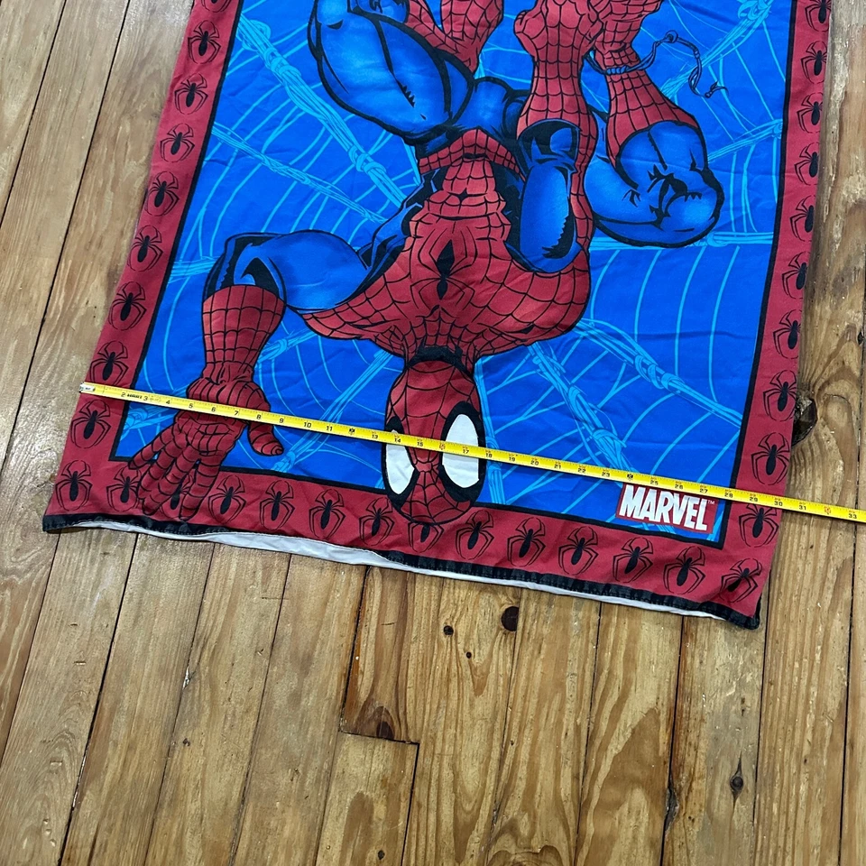 Manta edredón hecha a mano vintage años 90 Marvel Spiderman niño 41x30 Foto 3 de 4