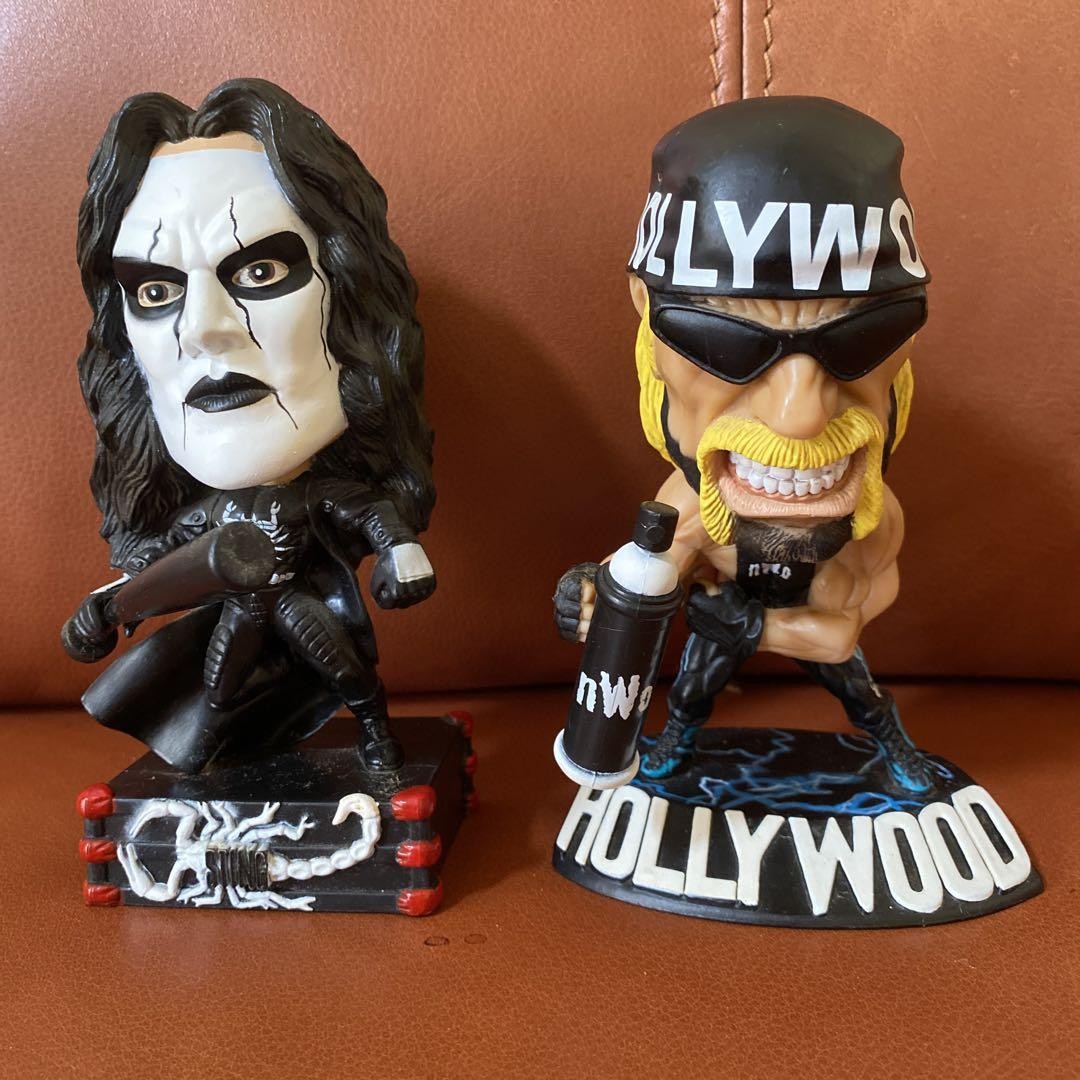 WCW nWo Head Lingers Hogan & Sting Figures Set 15cm Used No