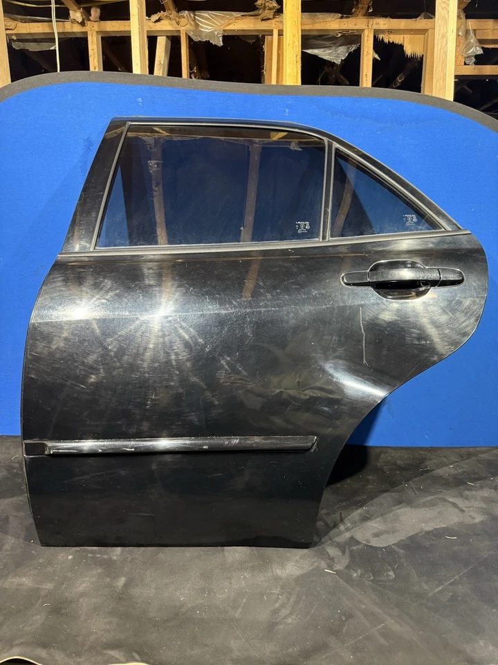 Lexus IS300 2001-2005 conductor trasero puerta lateral izquierda con ventana y regulador OEM Foto 2 de 4