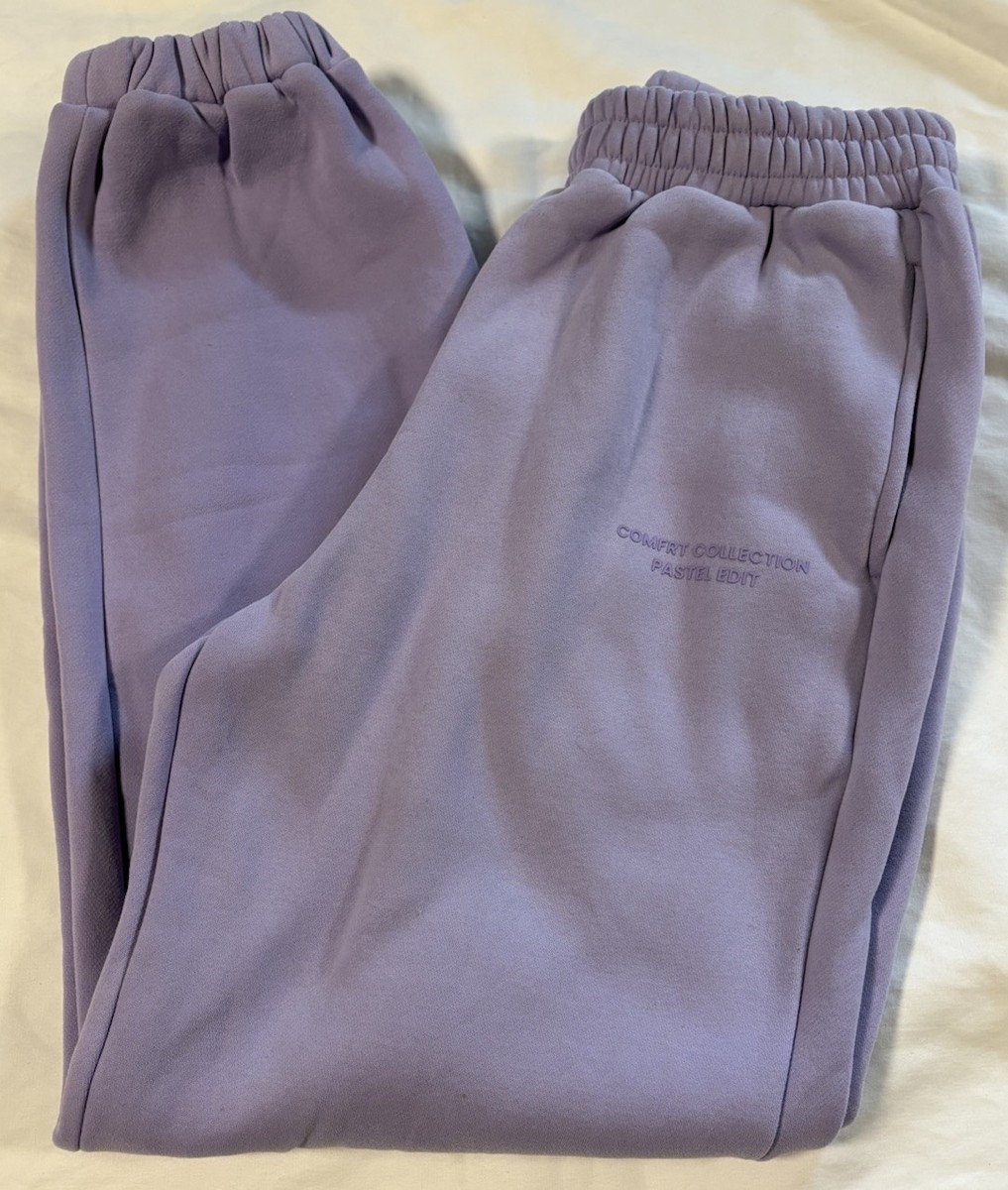 Comfrt Pastel sweatpants Color- Lavender Unisex Adult Size Medium