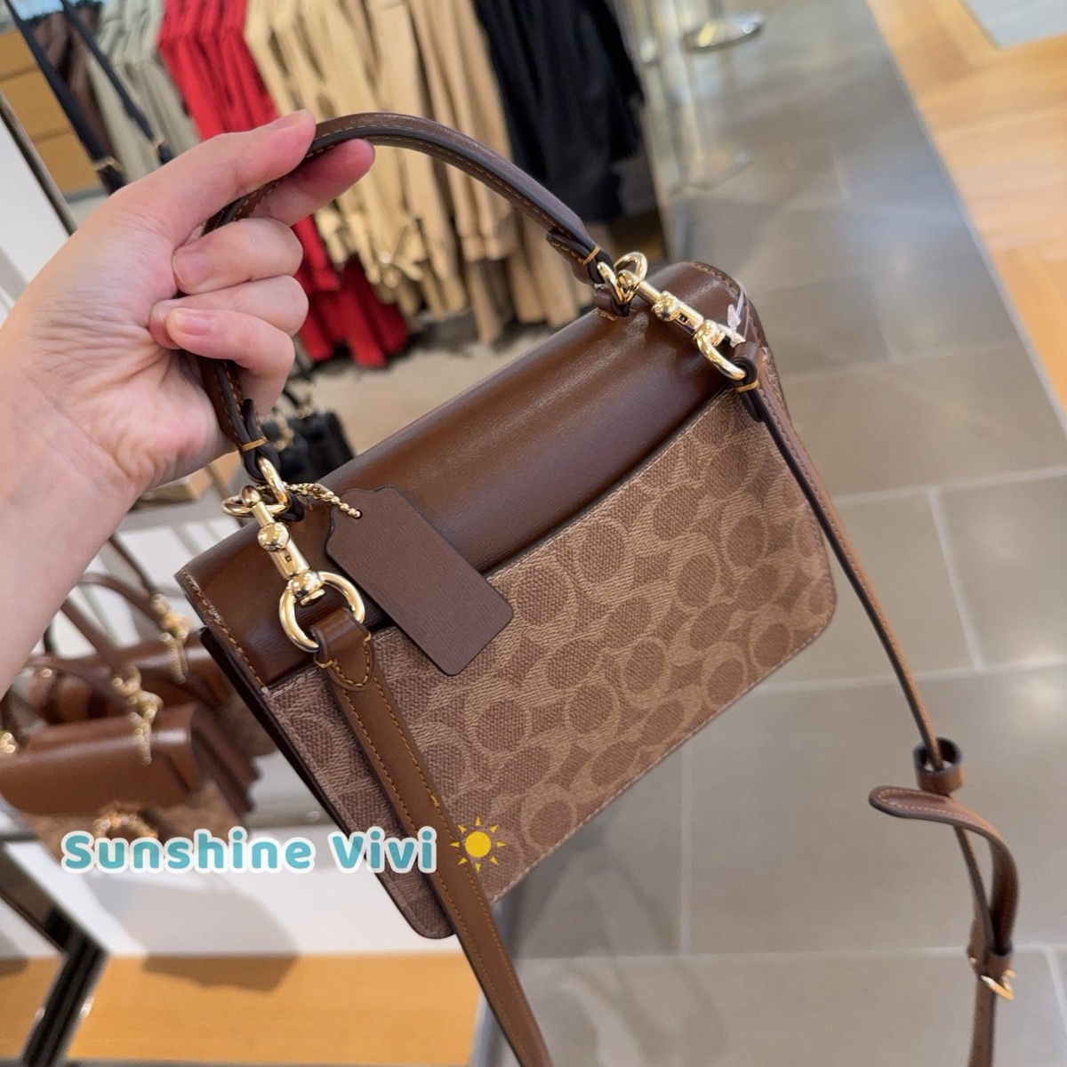 NWT Coach Courtney Top Handle Bag In Signature Canvas CCE22 IM/TAN