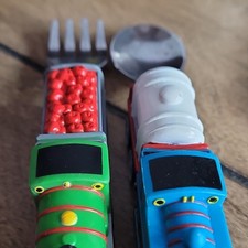 Thomas the Train-Themed Multicolor Metal Plastic Baby Fork and Spoon Set Rare 