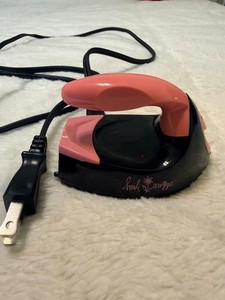 Heidi Swapp Mini Iron for Crafting Small Crafts Travel Pink Tested Works