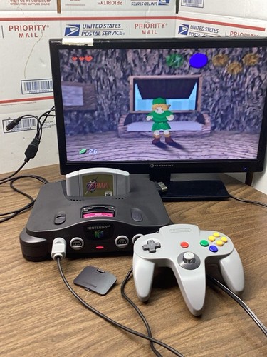 N64 Nintendo 64 System w/ Controller, Power/AV Jumper Oak And Zelda