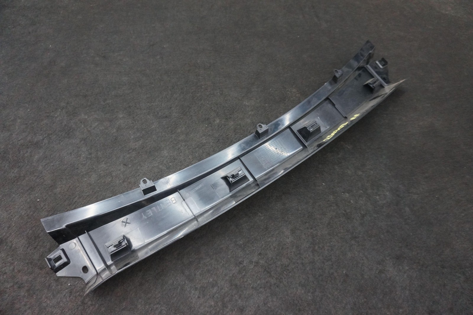 Set 3 Rear Trunk Trim Cover OEM 3W5863667 Bentley Continental Flying Spur 06-12