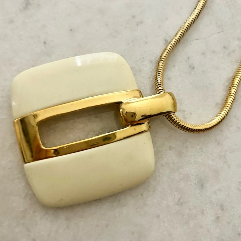 Collar colgante vintage marfil LANVIN París Foto 4 de 4