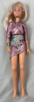 Hasbro Jem and the Holograms Jerrica Benton 1985 Puppe Light Up Earrings Vintage