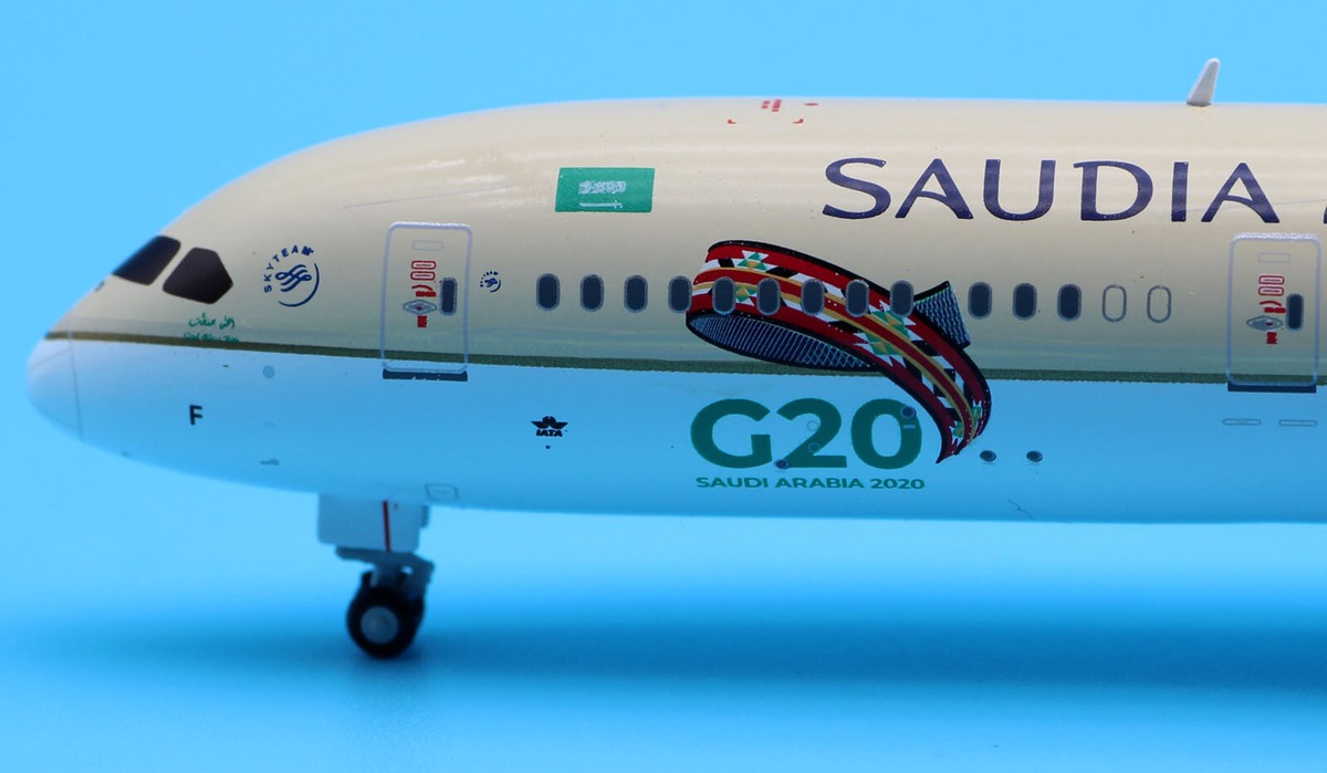 JC Wings 1:400 Saudi Arabian Airlines G20 B787-9 Diecast