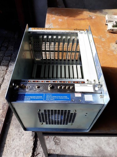 Siemens Sinumerik 6FC3984-4FG Enclosure, Industrial Control Unit Housing - Picture 3 of 3