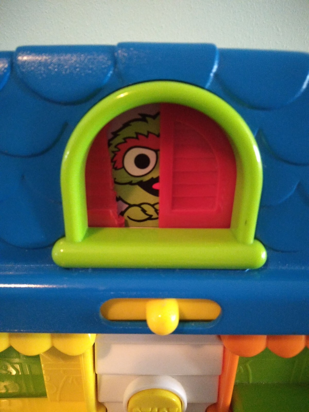 VTG Tyco Elmo Doorbell Peek a Boo Doorbell House Baby Toy Sounds w