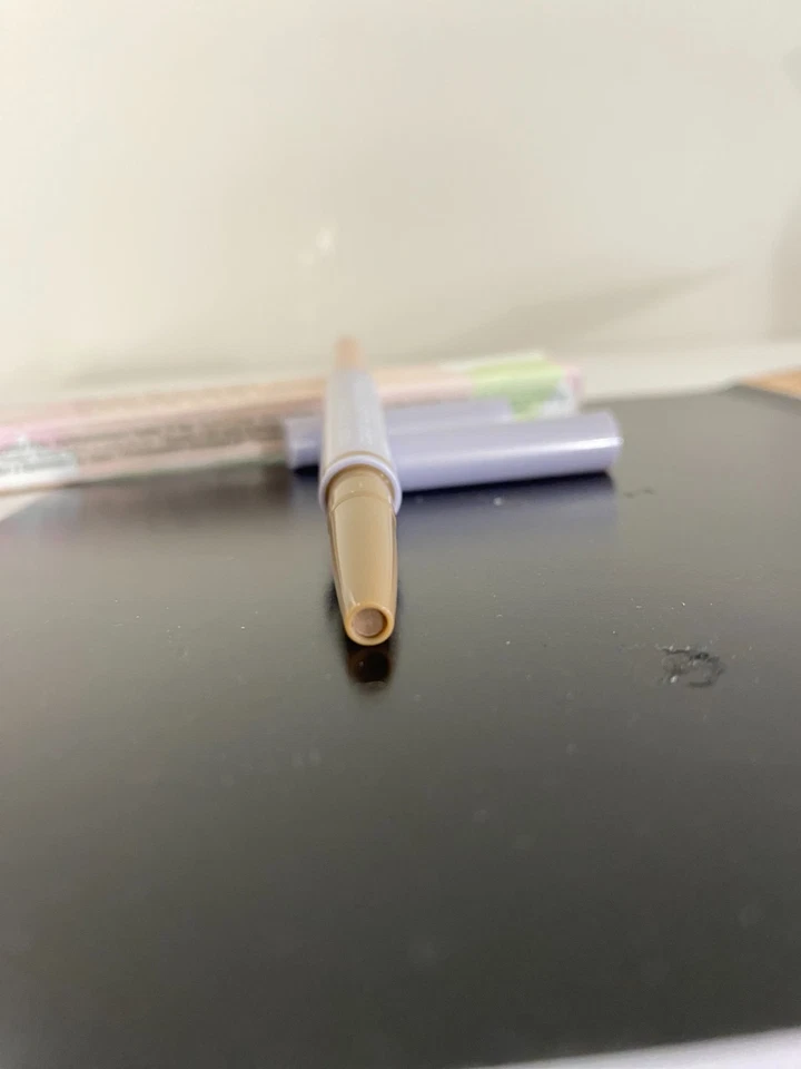 Clinique Instant Lift For Brows Pencil, Full Size, Eyeliner, Shaper, Highlighter - Image 3 of 4