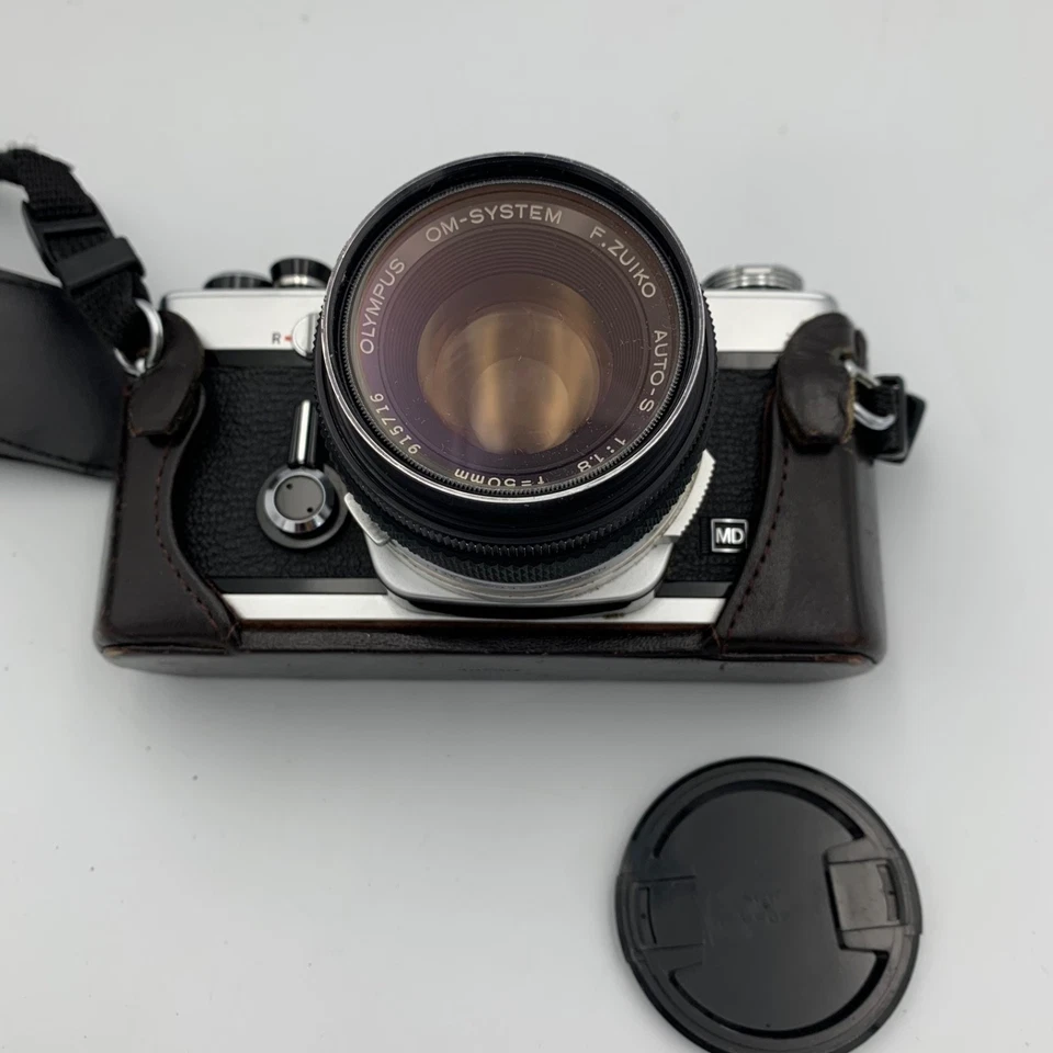 1974 Olympus OM-1 MD 35mm Film Camera bundle in excellent pre-owned condition - Image 4 of 4