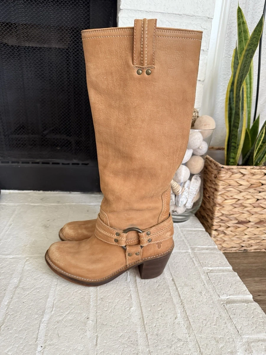 Botte Western Sara Cloutée pour Femme Frye | Urban Outfitters Canada