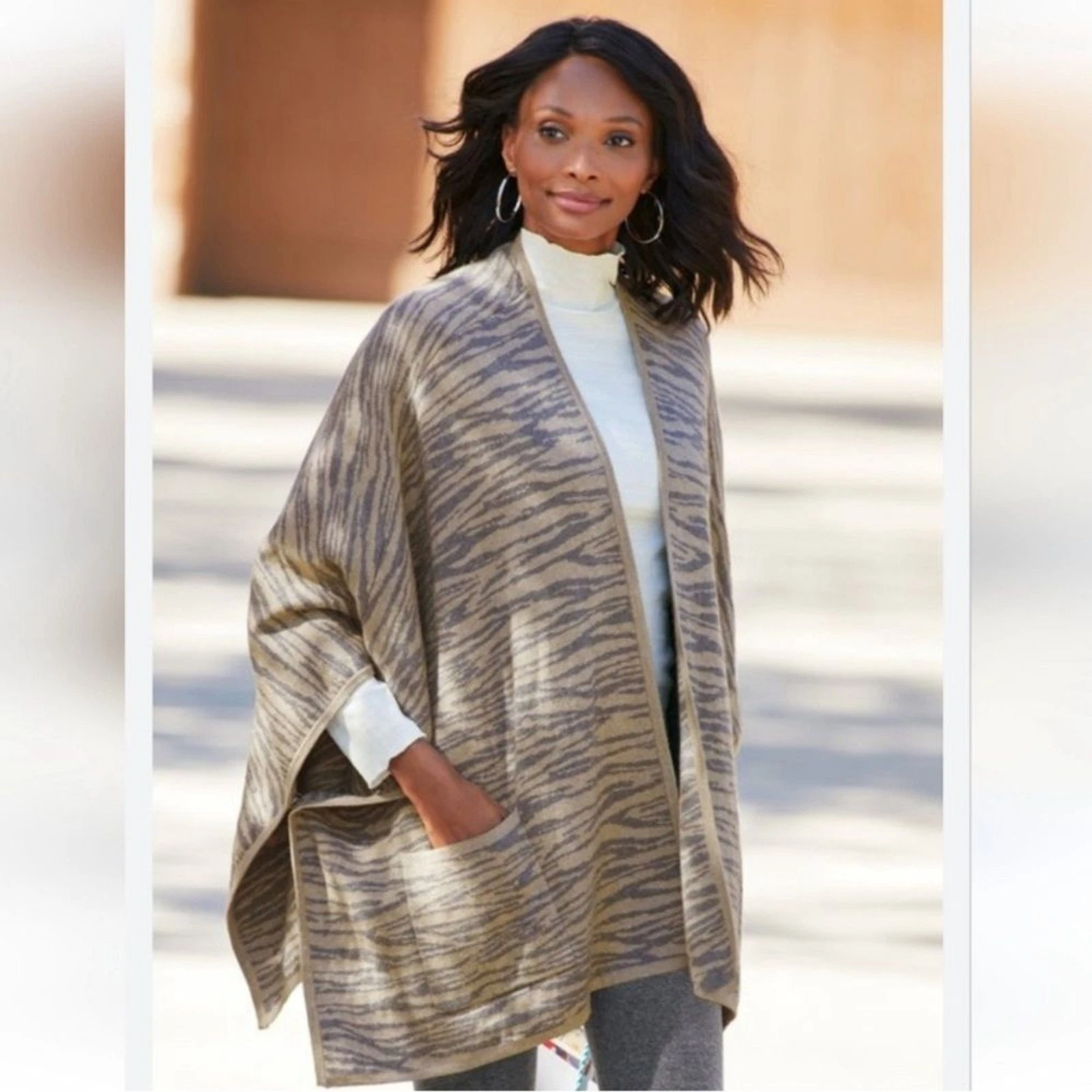 Soft Surrounding Go Lively Zebra Travel Poncho Sweater One Size Wool Cashmere
Opens in a new window