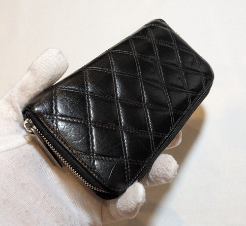 CHANEL Authentic CC Logos Quilted Wallet Purse Leather - Picture 5 of 16