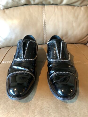 Men's Louis Vuitton Black Shiny Leather Derby Shoes  - $1240   9.5 LV = 10.5US - Afbeelding 1 van 7