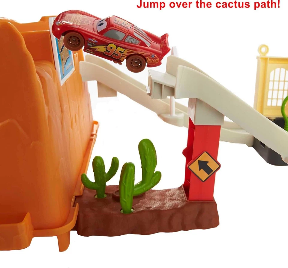 Disney Pixar Cars Race & Go Playset - Image 2 of 4