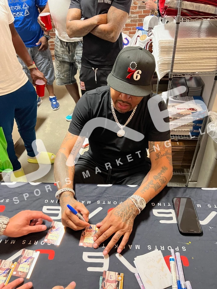 Allen Iverson auto card 2003 Fleer EX Game Used Philadelphia 76ers PSA Encap - Image 3 of 3