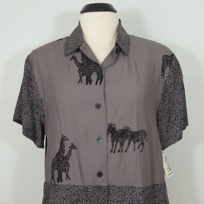 ILYSE HART LTD Womens M MEDIUM Giraffes Zebras Print Blouse Button Front