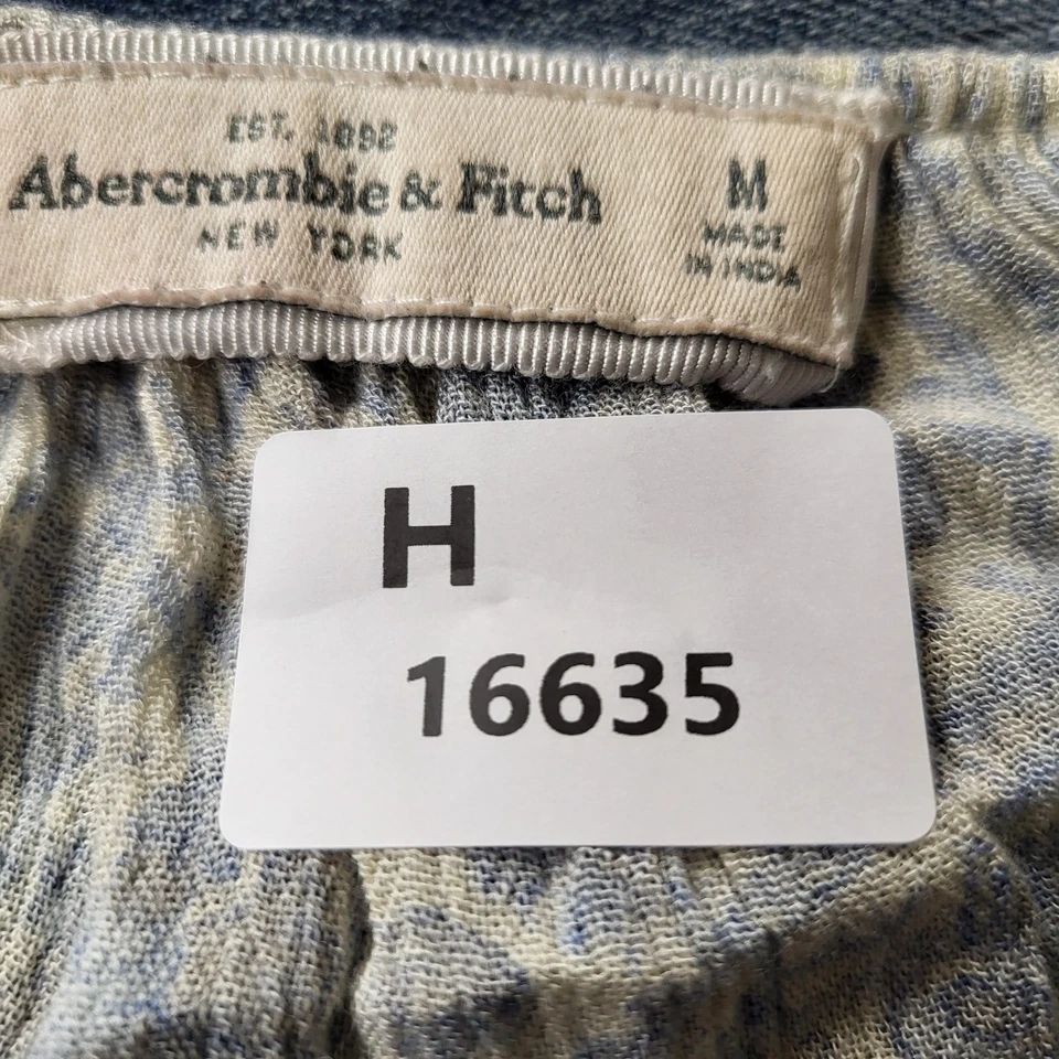 Abercrombie & Fitch Women Blouse M Blue Paisley Pleated V-Neck Pullover Fairy - Image 2 of 4