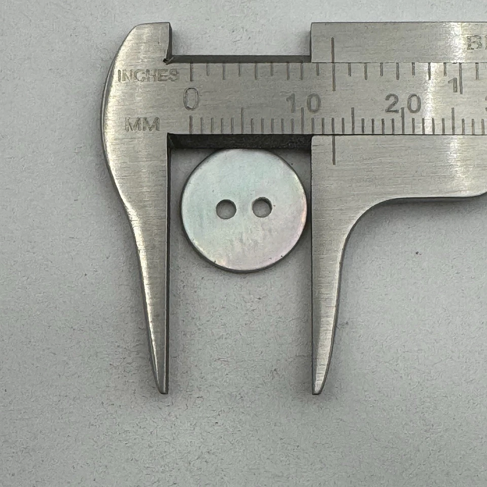 Lt. Smoke Japanese River Shell Shirt/Blouse Button 13mm 1/2" 2hole - Image 3 of 3