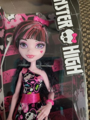 Draculaura How Do You Boo G2 Monster High MIB budget doll 2015 Skullette Dress