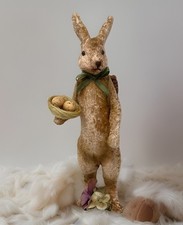 VTG 12" Bethany Lowe Velveteen Fur Rabbit Maisons de Vente Basket Nest GUC