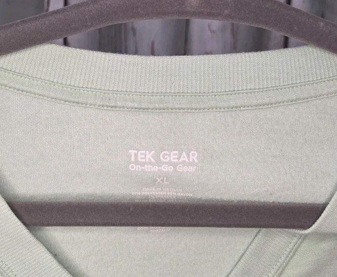 Moletom Tek Gear feminino verde claro gola V manga longa tamanho: XL cabincore - Imagem 3 de 4