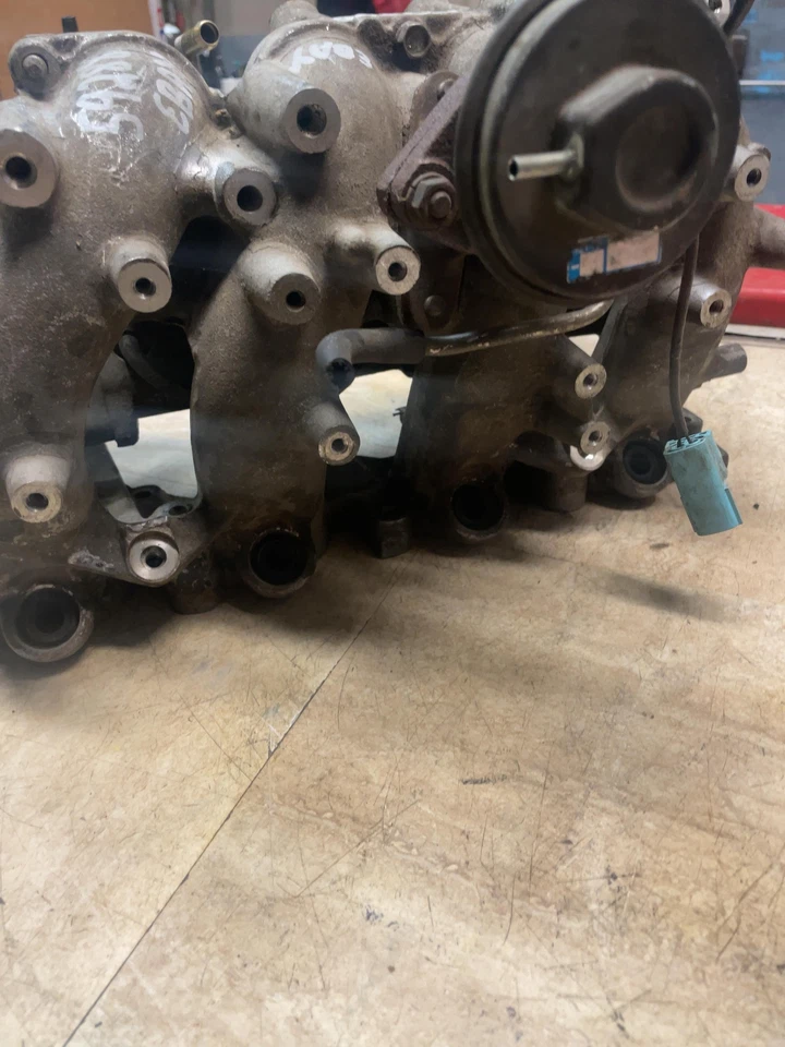 Se adapta a Nissan Altima 1998-2001 colector de admisión superior e inferior juntos OEM Foto 4 de 4