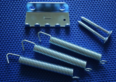 Tremolo - Kralle; Federn; Schrauben  für Stratocaster  Chrome