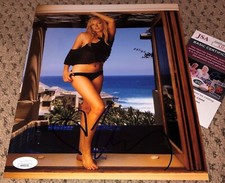 LAURA PREPON SIGNED 8X10 PHOTO JSA AUTOGRAPH DONNA THAT 70S SHOW