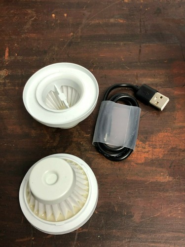 Bissell AeroSlim tragbarer kabelloser Handstaubsauger Fugendüse Staubwerkzeug 29866 - Bild 2 von 3