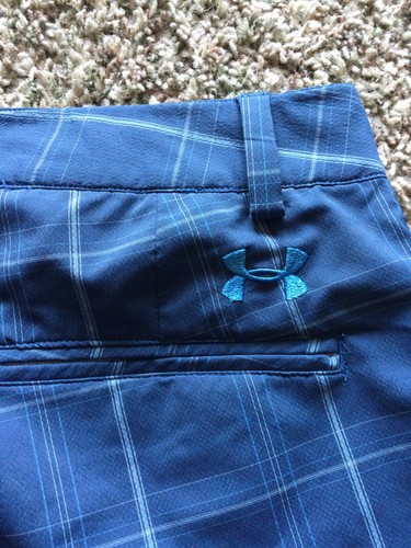 Mens Under Armour Shorts 34R Blue Plaid EUC - Picture 4 of 11