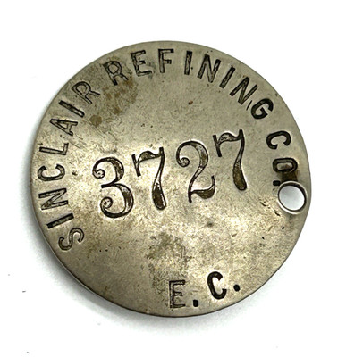 Vintage SINCLAIR REFINING COMPANY Gas Oil Employee Silver Badge / Pinback #3727