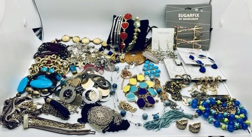 VTG Costume To Modern Jewelry Lot Necklaces Bracelets. Earrings  2  Lbs wearable
