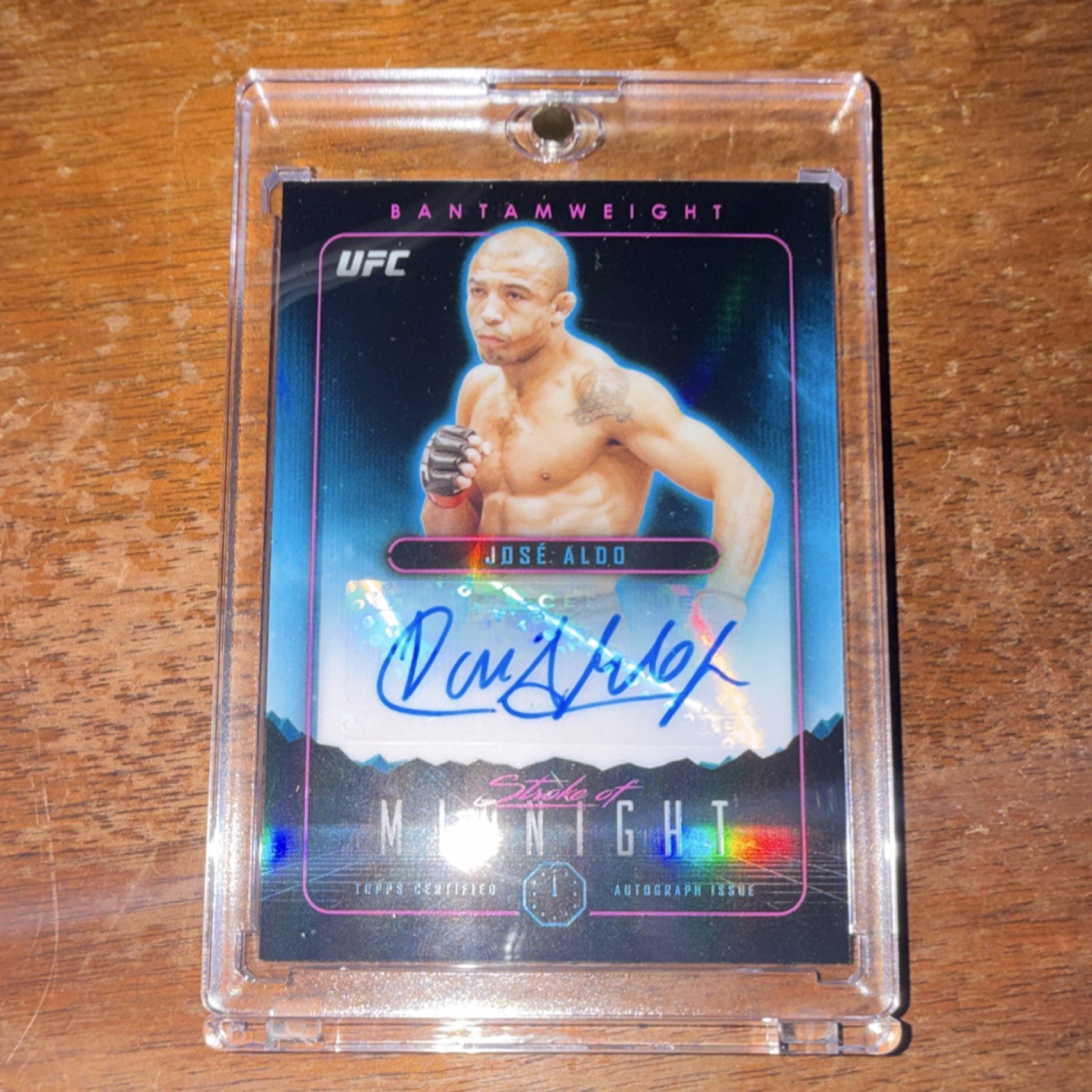 2024 Topps Midnight UFC José Aldo Stroke of Midnight Autograph #SMA-JAO