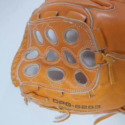 SSK Sasaki Sports DPG-6253 Dimple Process PAT.P. Right Hand Baseball Gloves 12in - Picture 3 of 11