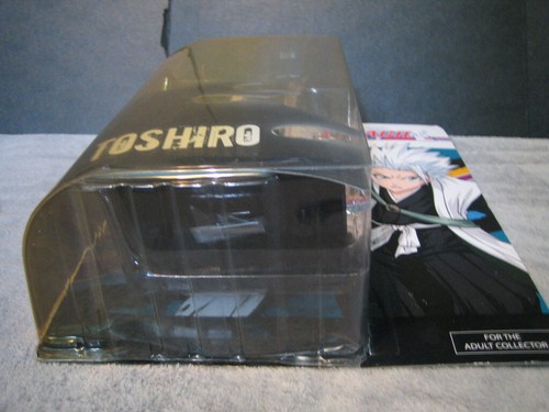 Toshiro Shonen Jump Bleach 7" action figure. New/Sealed. - Picture 4 of 6