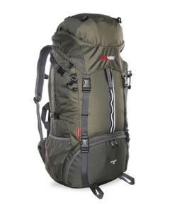black wolf back pack