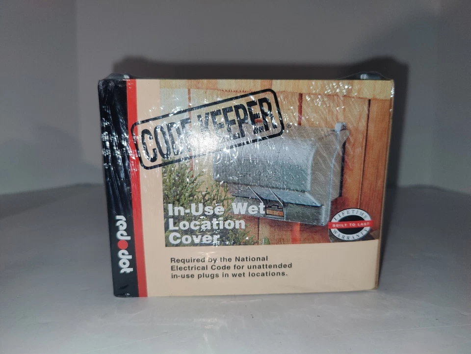 Cubierta resistente a la intemperie de metal Old Thomas & Betts Code Keeper para GFCI Foto 3 de 4