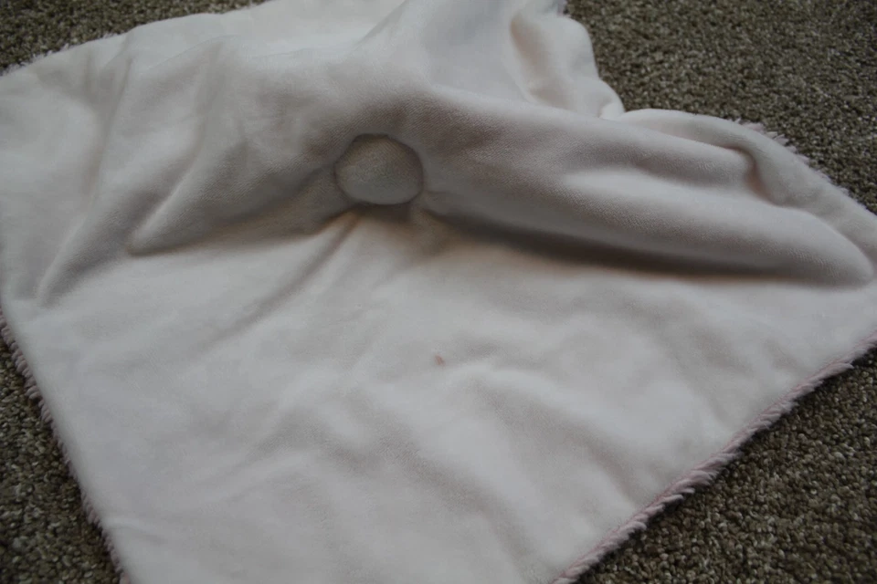 Trend Lab Pink White Shimmer Unicorn Security Blanket Lovey Plush Baby Girl RARE - Image 4 of 4