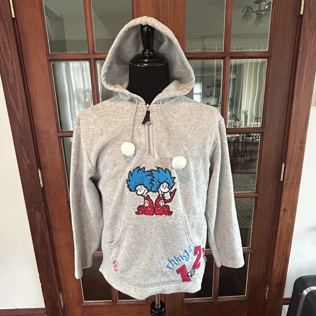 The Cat in the Hat Dr Seuss Thing Movie Merch Pullover 1/4