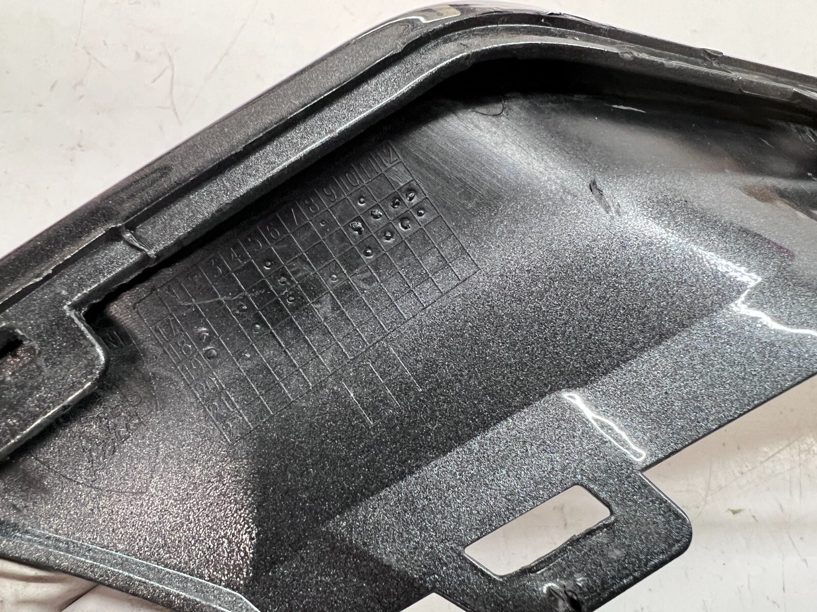 LAMBORGHINI URUS FRONT BUMPER SPOILER TRIM OEM 4ML807099
